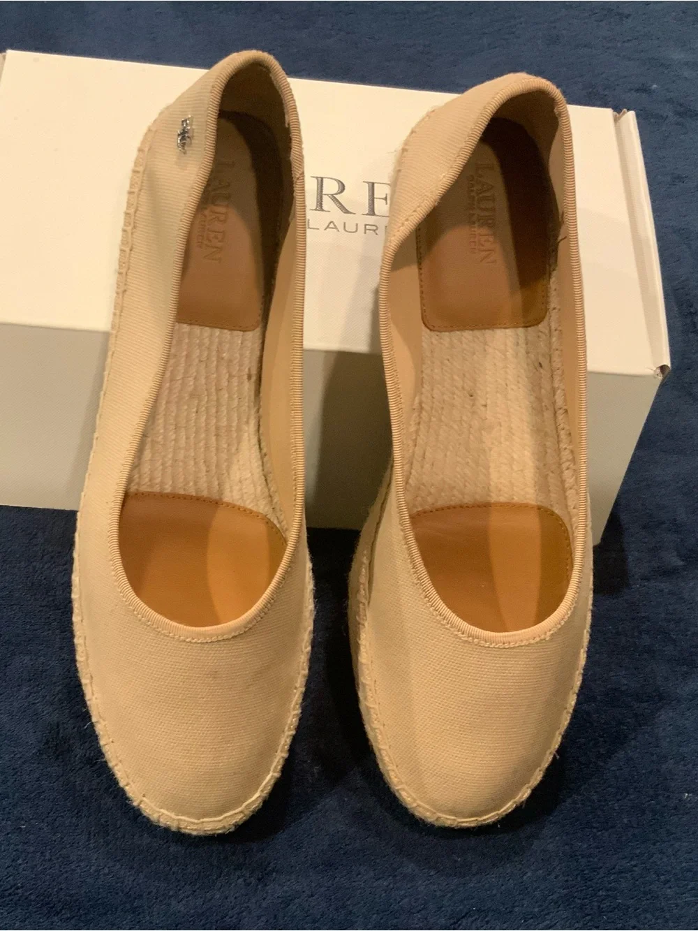 Ralph Lauren Beige Canvas Espadrille Flats- Women’s size 11